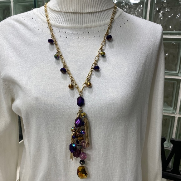 Necklaces - Picture 13 of 15